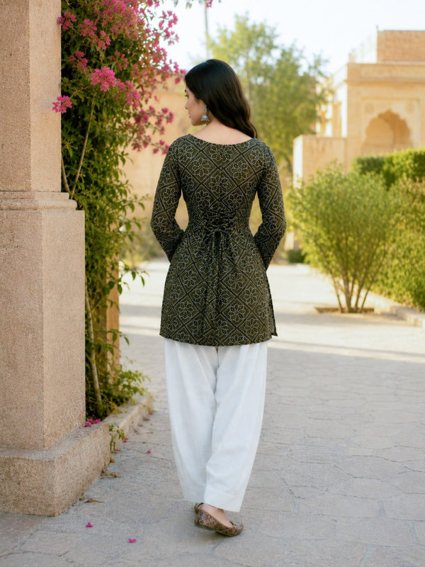 Print Kurti with Linen Cotton Farsi Pant Set ClothsVilla