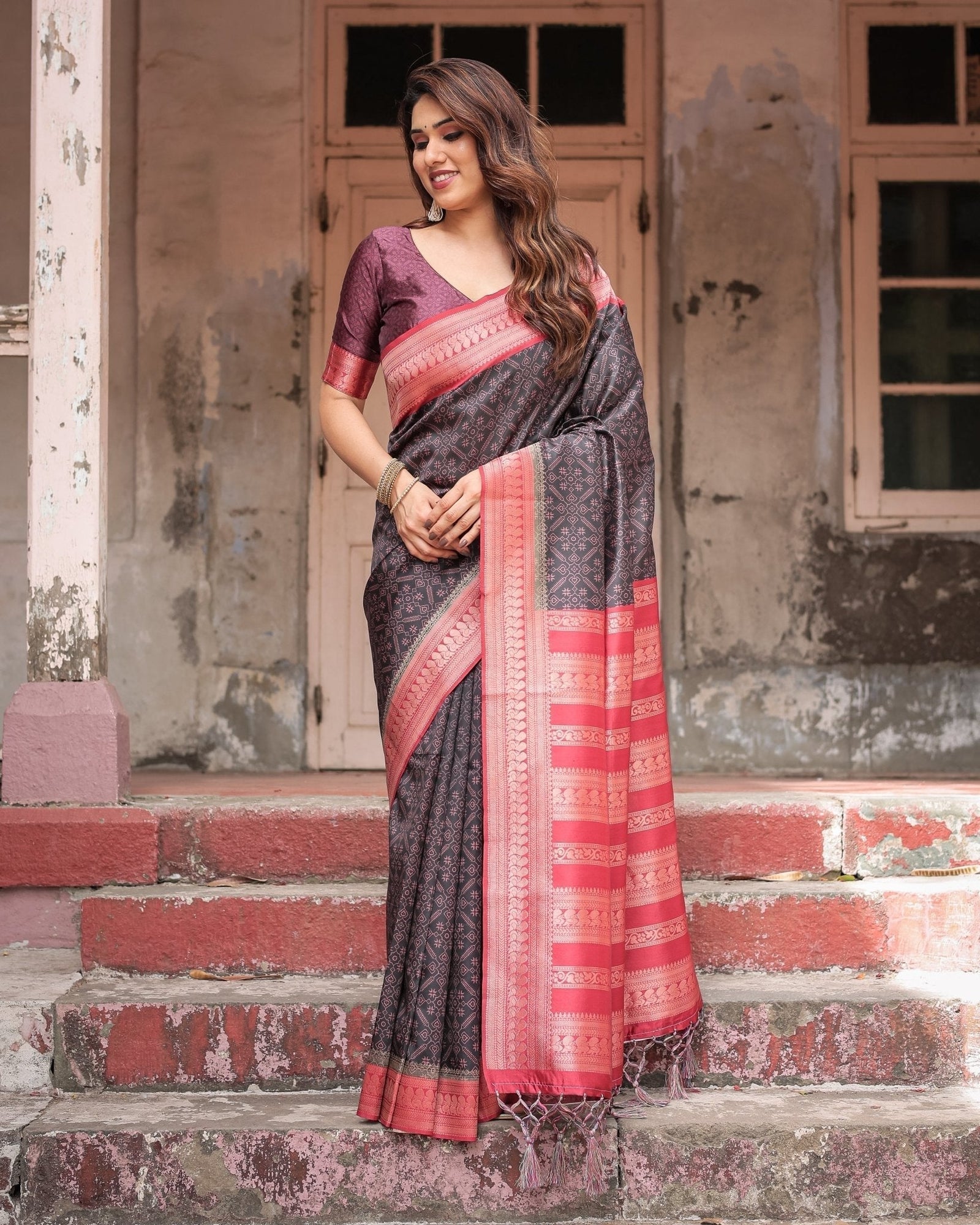 Black Banarasi Silk Saree with Intricate Pink Zari Border & Traditional Motifs BANARASI PRINTED