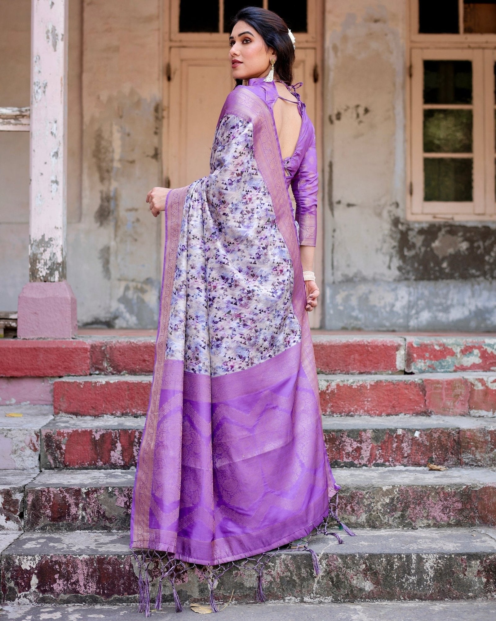 Lavender and White Geometric Floral Digital Print Banarasi Silk Saree with Zari Weave and Tassel-Embellished Pallu BANARASI PRINTED