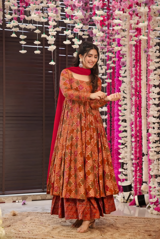 Pure Muslin Digital Print Anarkali Kurti Pant Dupatta Set Clothsvilla