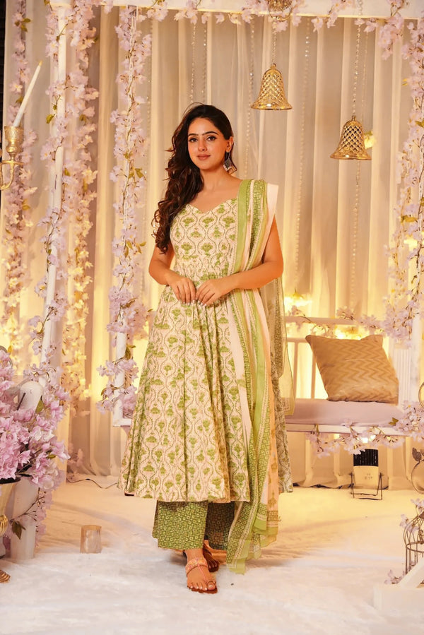 Pure Muslin Digital Print Anarkali Kurti Pant Dupatta Set Clothsvilla