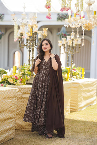 Pure Muslin Digital Print Anarkali Kurti Pant Dupatta Set Clothsvilla