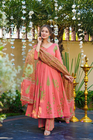 Pure Muslin Digital Print Anarkali Kurti Pant Dupatta Set Clothsvilla