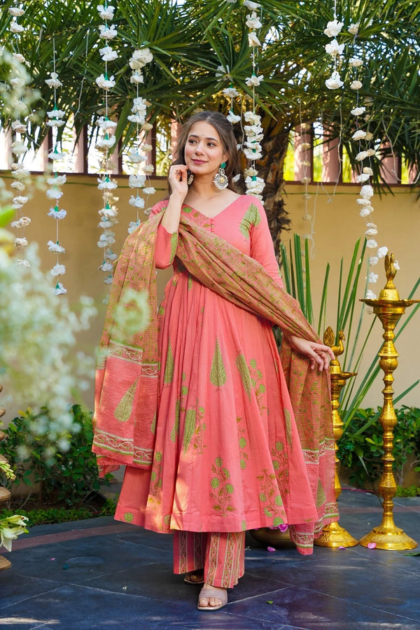 Pure Muslin Digital Print Anarkali Kurti Pant Dupatta Set Clothsvilla