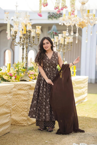 Pure Muslin Digital Print Anarkali Kurti Pant Dupatta Set Clothsvilla