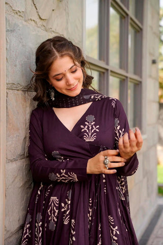 Pure Muslin Digital Print Kurti Pant Dupatta Set Clothsvilla