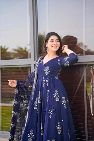 Pure Muslin Digital Print Kurti Pant Dupatta Set Clothsvilla