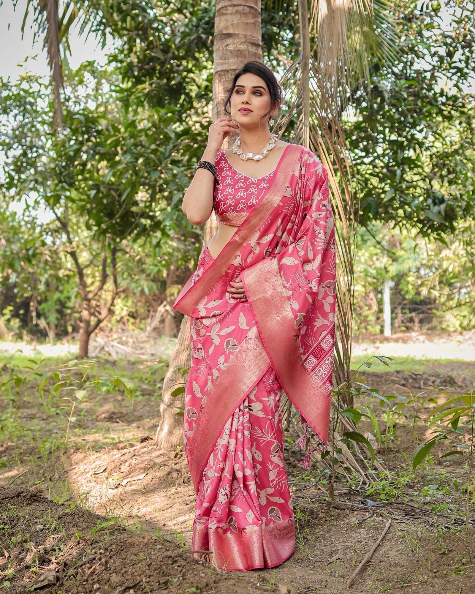 Vibrant Pink Tussar Silk Saree with Intricate Zari Border and Modern Floral Pallu DIGITAL PRINT