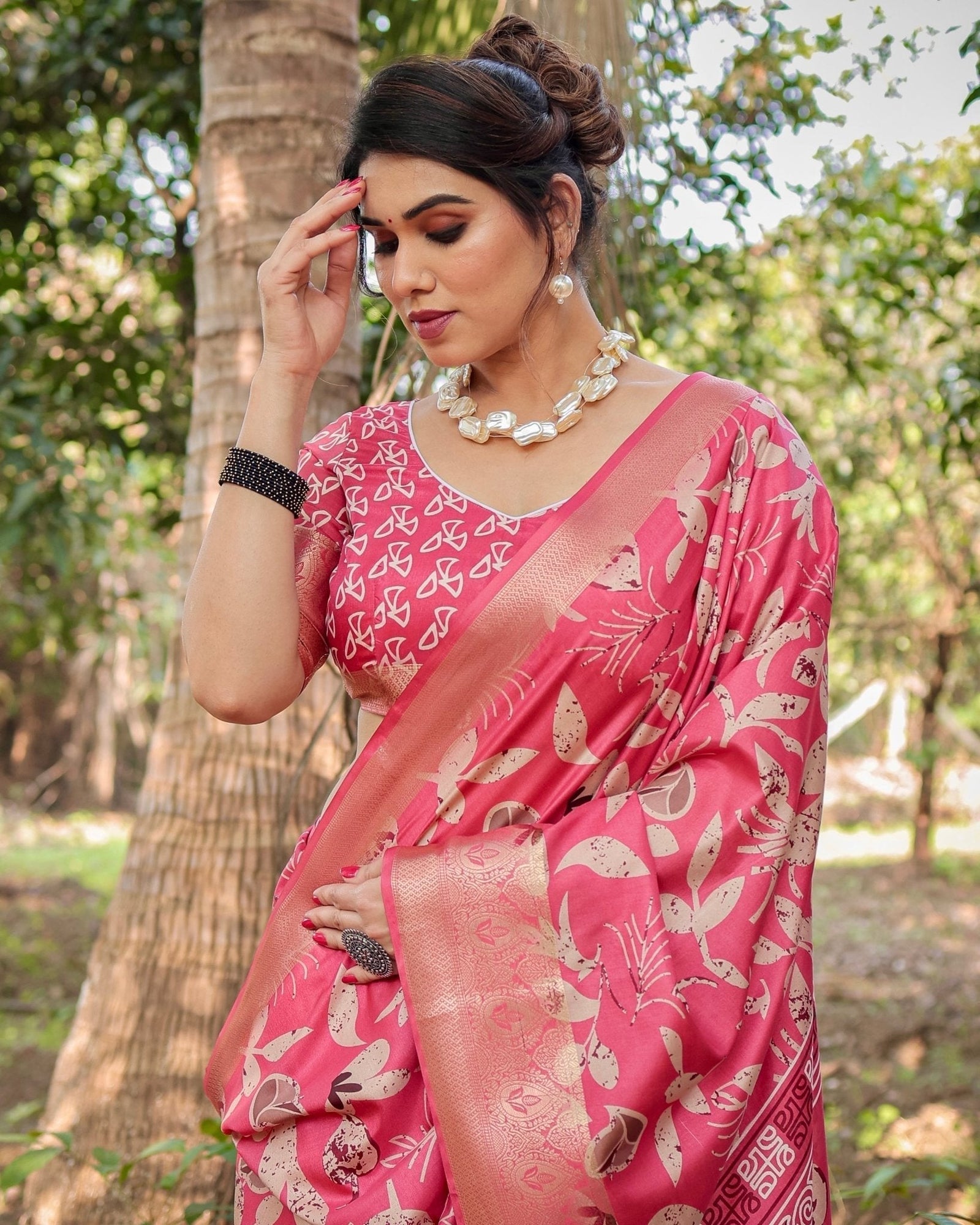 Vibrant Pink Tussar Silk Saree with Intricate Zari Border and Modern Floral Pallu DIGITAL PRINT