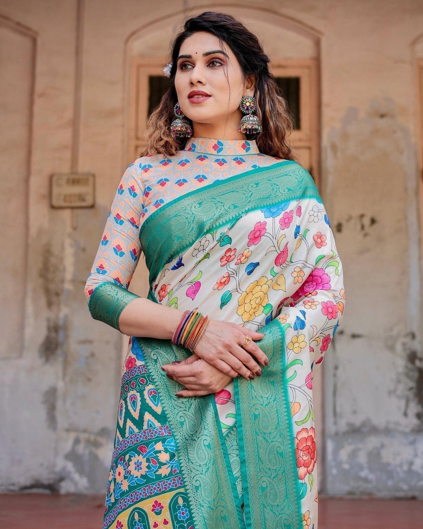 Elegant Multicolor Floral Digital Print Saree with Ornate Green Border and Artistic Pallu DIGITAL PRINT