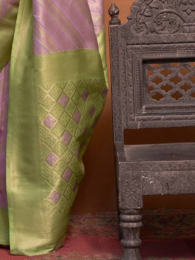 Purple Elegant Banarasi Silk Blend Saree with Unstitched Blouse ClothsVilla