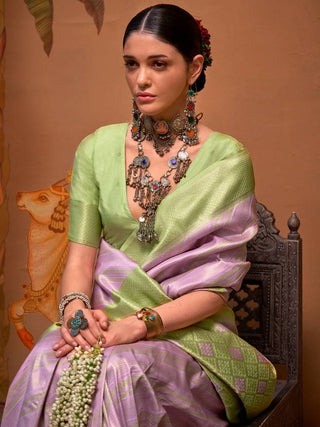 Purple Elegant Banarasi Silk Blend Saree with Unstitched Blouse ClothsVilla