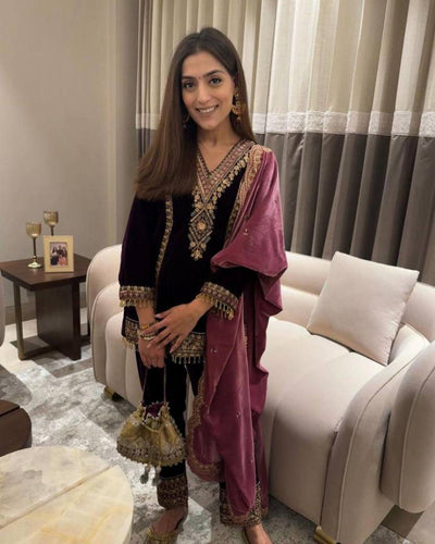 Purple Elegant Velvet Ensemble – Luxe Thread & Sequin Work ClothsVilla