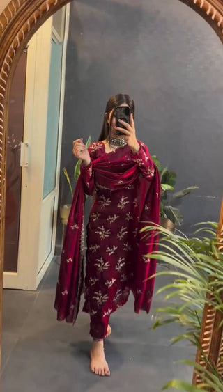 Rani Pink Elegant Crunchy Silk Ensemble ClothsVilla