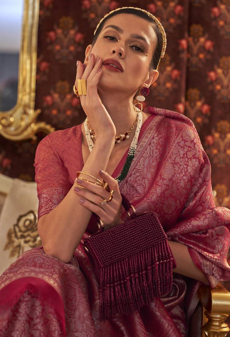 Rani Pink Graceful Kanjivaram Silk Blend Saree – Woven Desig