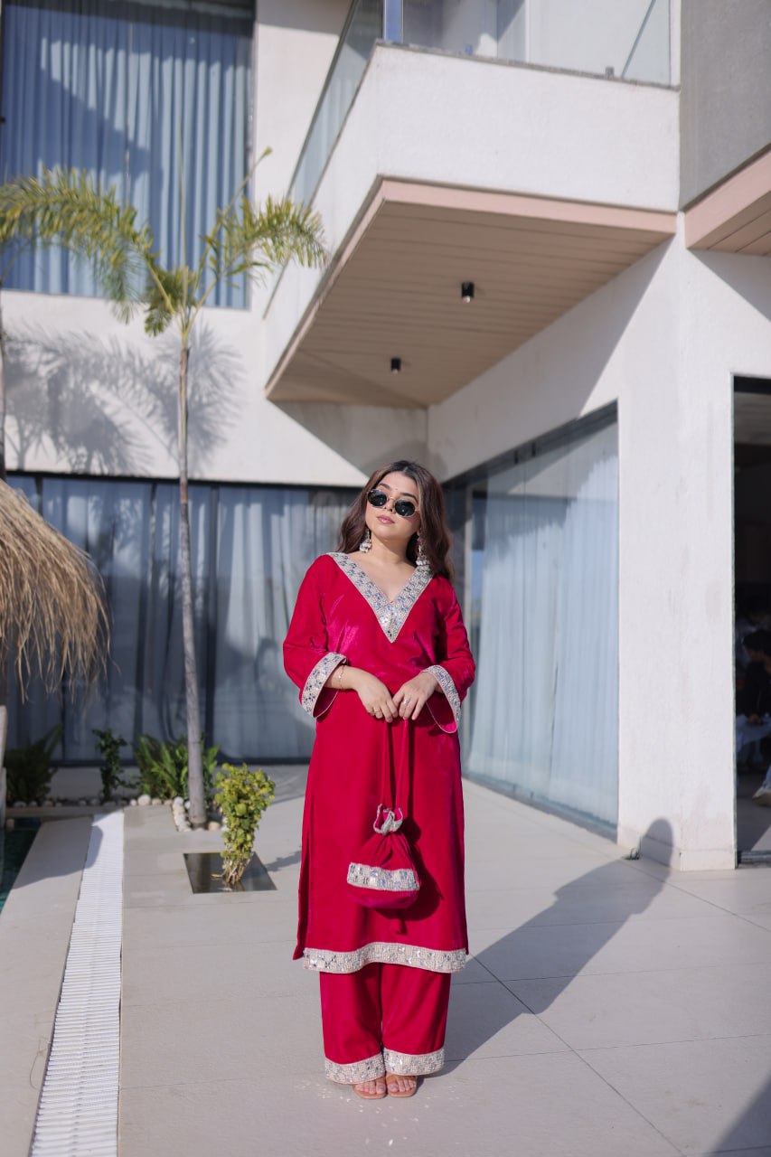 Rani Pink Zari & Real Mirror Work Kurta Pant Set with Batwa Clothsvilla Main image