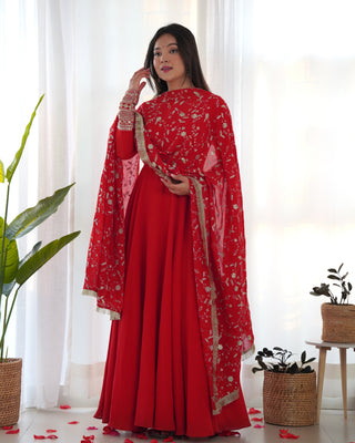 Red Elegant Georgette Anarkali Gown Set – Festive & Wedding Ready