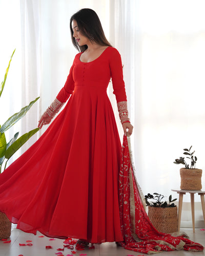 Red Elegant Georgette Anarkali Gown Set – Festive & Wedding Ready