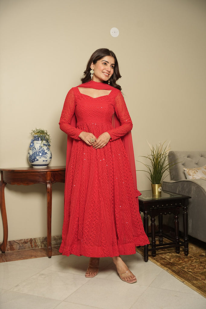 Red Elegant Georgette Printed Suit Set with Tassel Dupatta – Flowy & Chic Clothsvilla