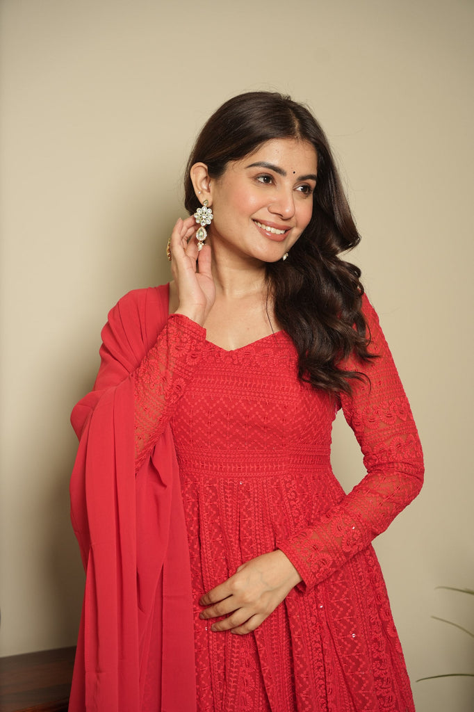 Red Elegant Georgette Printed Suit Set with Tassel Dupatta – Flowy & Chic Clothsvilla