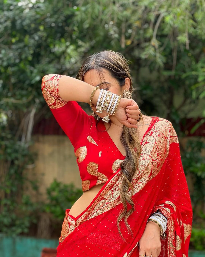 Red Elegant Viscose Georgette Saree with Unstitched Blouse Piece ClothsVilla