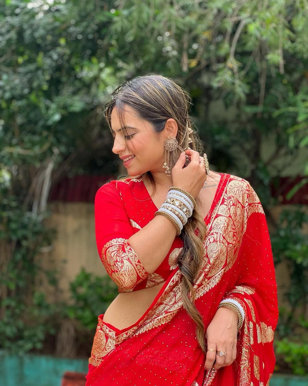 Red Elegant Viscose Georgette Saree with Unstitched Blouse Piece ClothsVilla