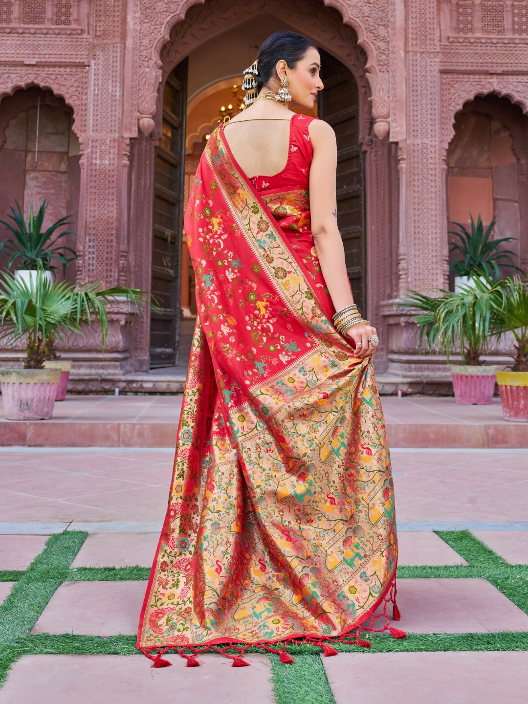 Red Exquisite Banarasi Jacquard Art Silk Saree with Matching Border Blouse – Perfect for Weddings ClothsVilla