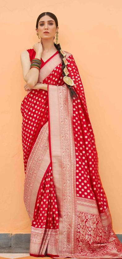 Red Graceful Georgette Saree with Unstitched Blouse Piece ClothsVilla