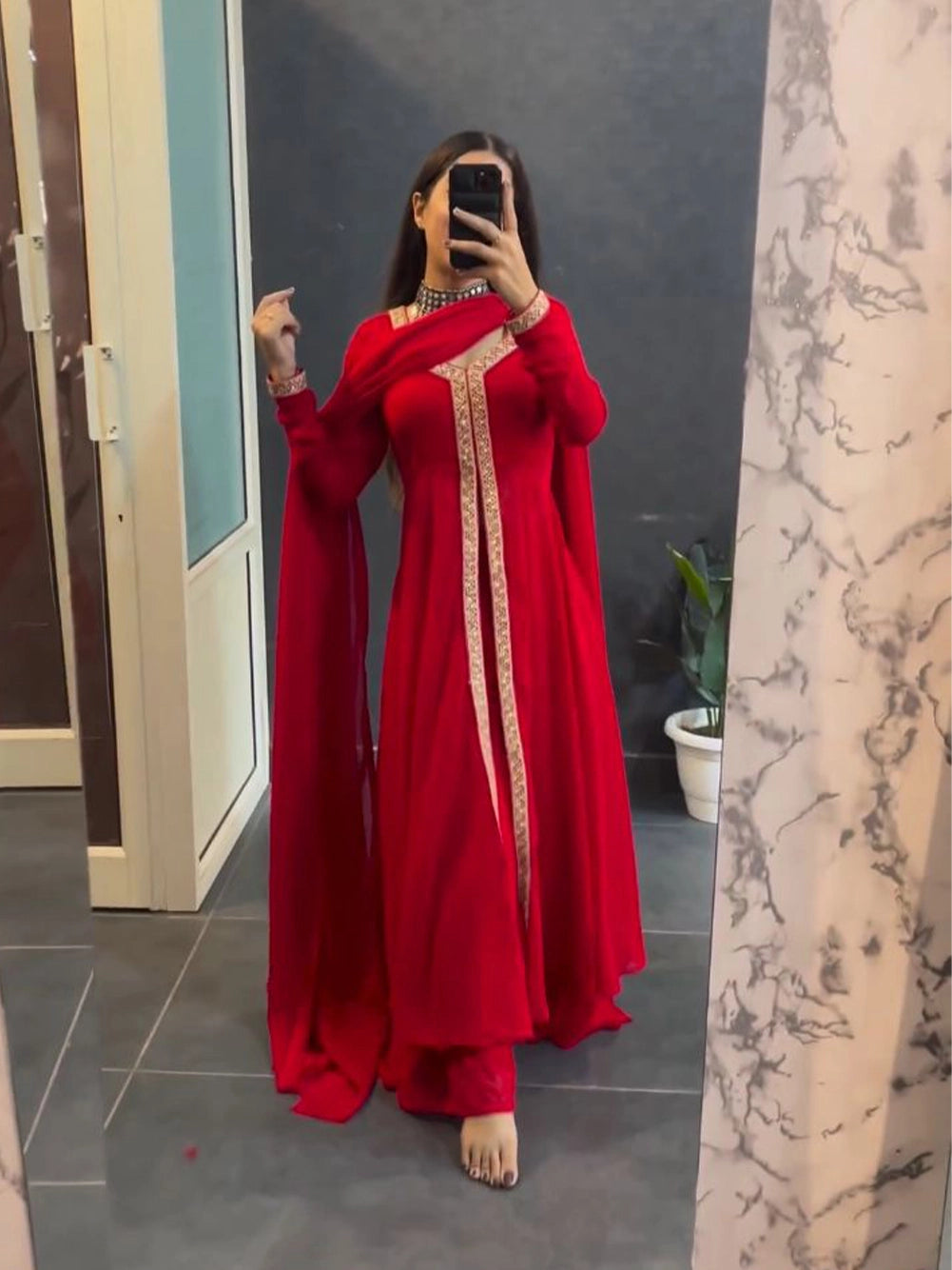 Red Kurta Set with Beautiful Lace Border: Radiate Elegance on Karwa Chauth ClothsVilla
