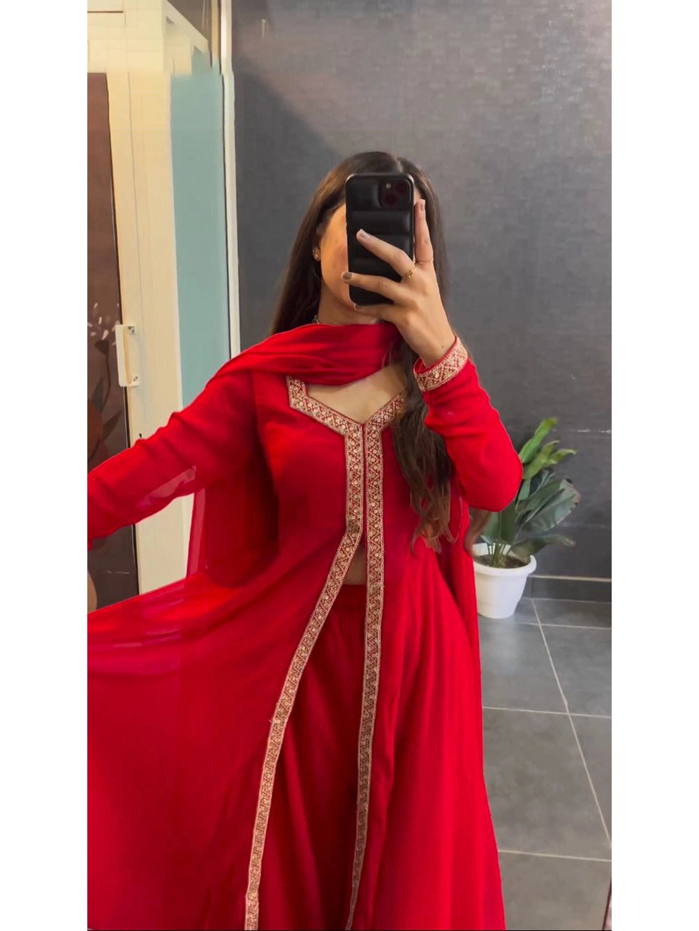 Red Kurta Set with Beautiful Lace Border: Radiate Elegance on Karwa Chauth ClothsVilla