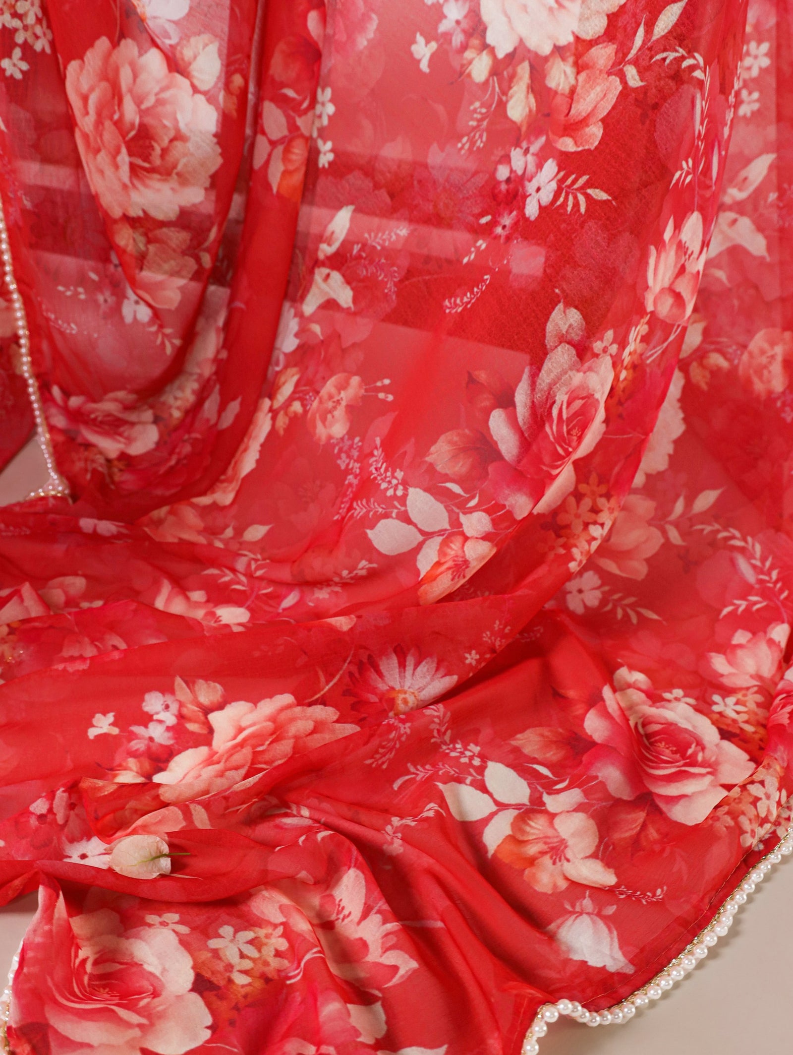 Red Refined Beauty Weightless Marble Printed Saree with Pearl Lace Border