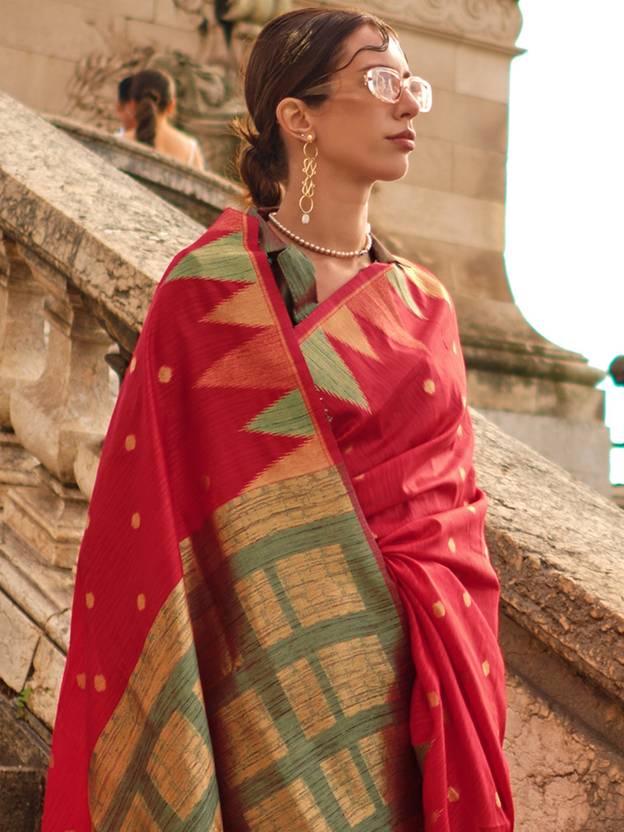 Red Saree Mall Women's Banarasi Silk Blend Saree with Unstitched Blouse Piece ClothsVilla