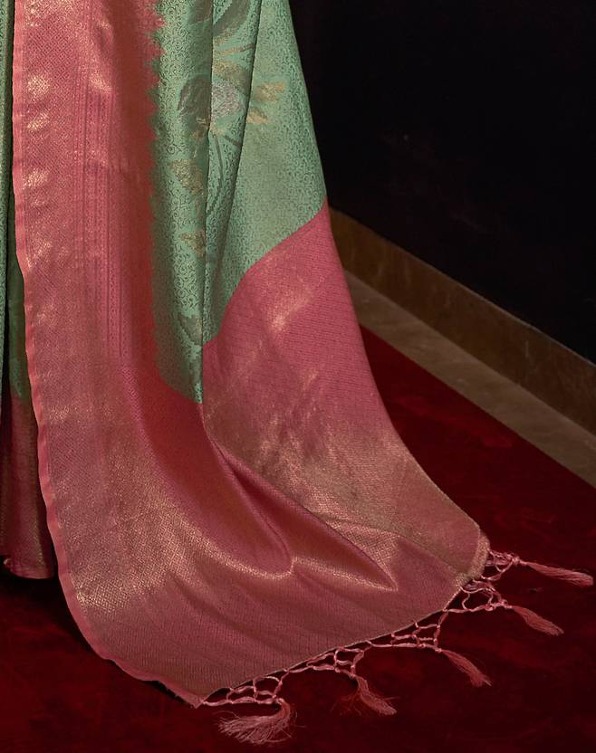 Sky Blue Elegant Tanchoi Woven Banarasi Silk Blend Saree with Blouse Piece ClothsVilla