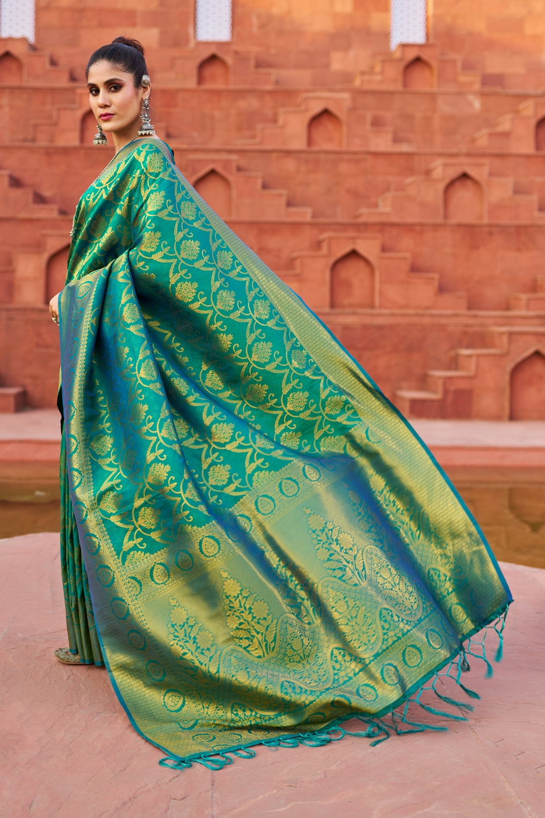 Sky Blue Exquisite Litchi Silk Banarasi Saree with Zari Woven Design Secondary image