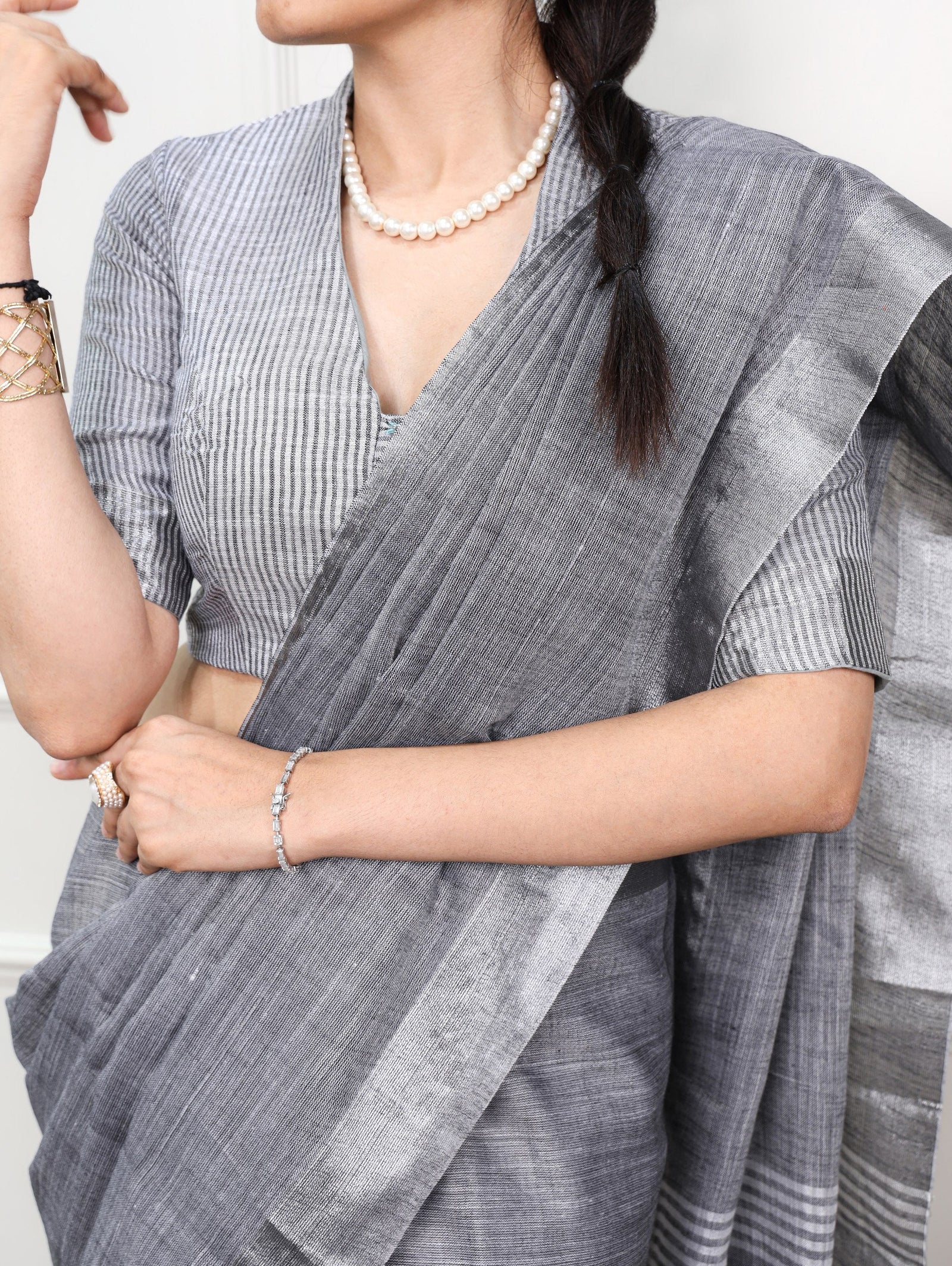 Soft Linen Saree with Zari Border ClothsVilla