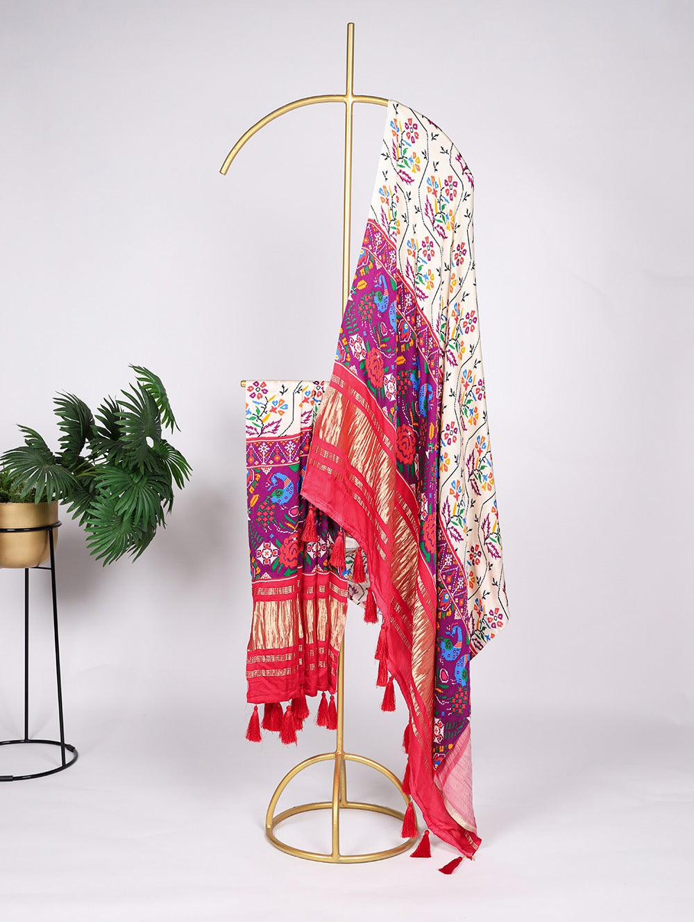 Stunning White Gaji Silk Bandhej Dupatta with Digital Print & Lagadi Patti Work ClothsVilla Main image