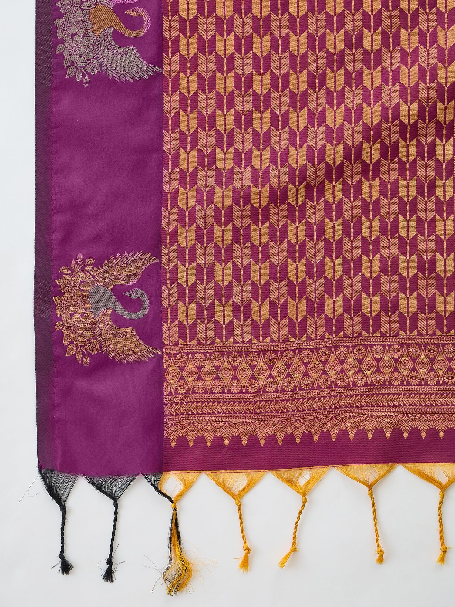 Tarunika Handloom Silk Saree for Wedding & Festive Wear ClothsVilla