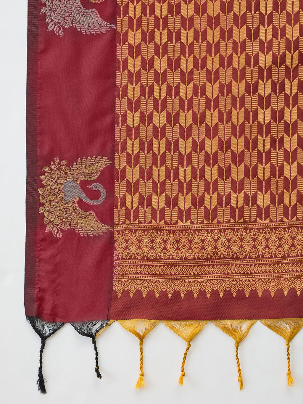 Tarunika Handloom Silk Saree for Wedding & Festive Wear ClothsVilla