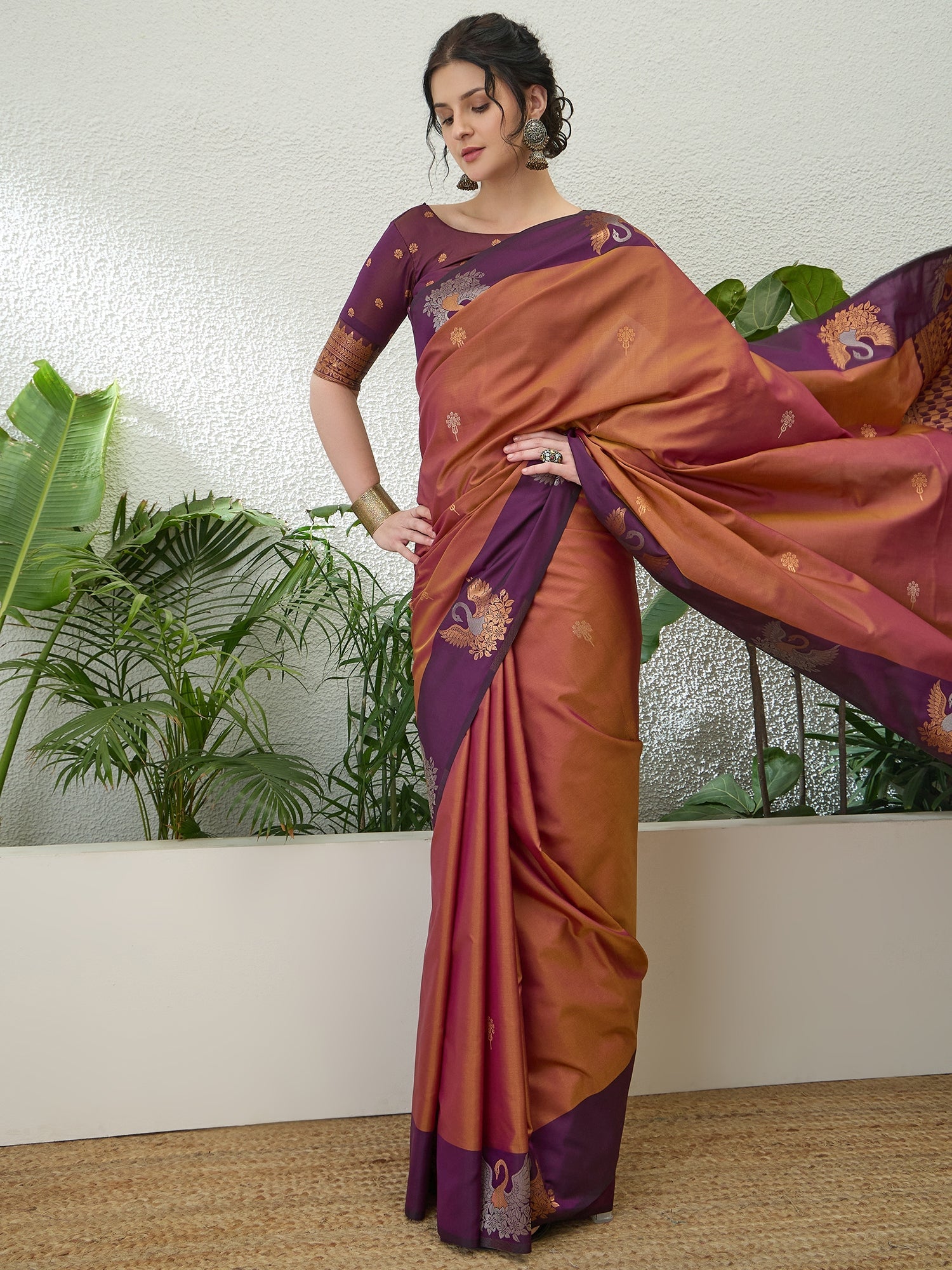 Tarunika Handloom Silk Saree for Wedding & Festive Wear ClothsVilla