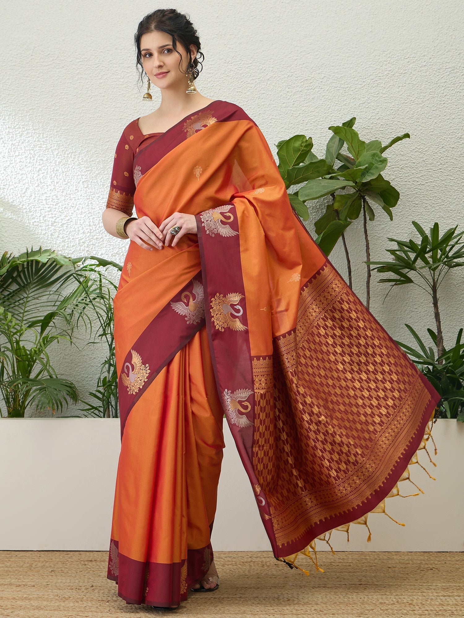 Tarunika Handloom Silk Saree for Wedding & Festive Wear ClothsVilla