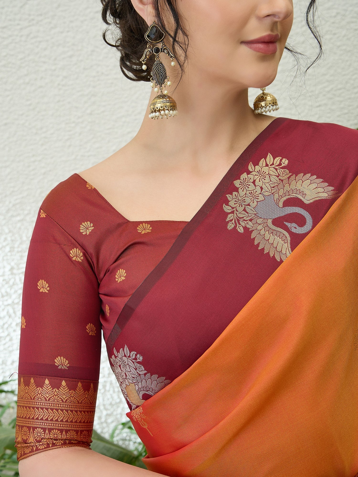 Tarunika Handloom Silk Saree for Wedding & Festive Wear ClothsVilla