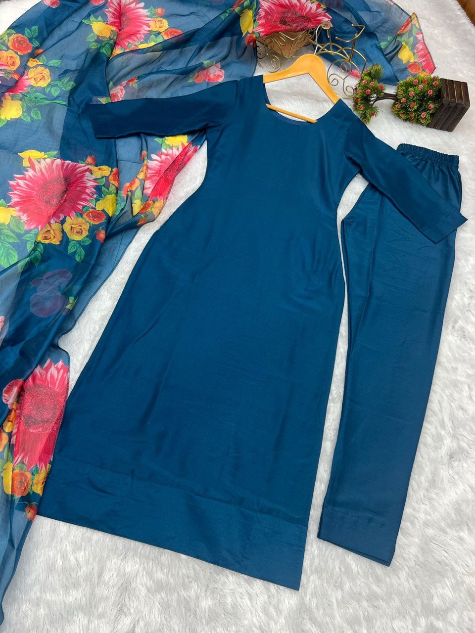 Teal Blue Elegant Cotton Silk Suit Set with Floral Organza Dupatta