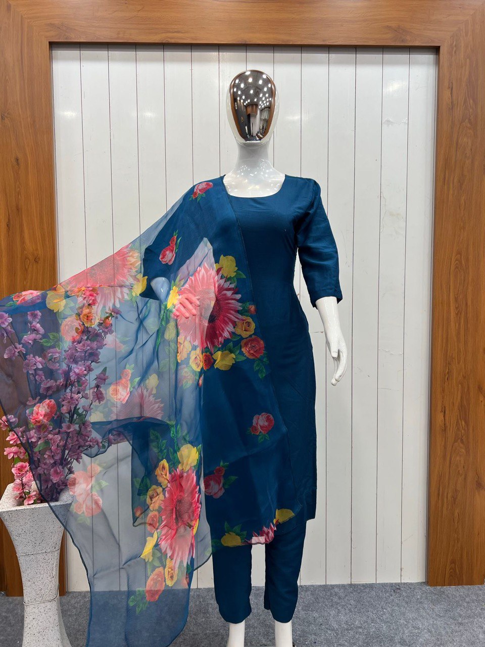 Teal Blue Elegant Cotton Silk Suit Set with Floral Organza Dupatta
