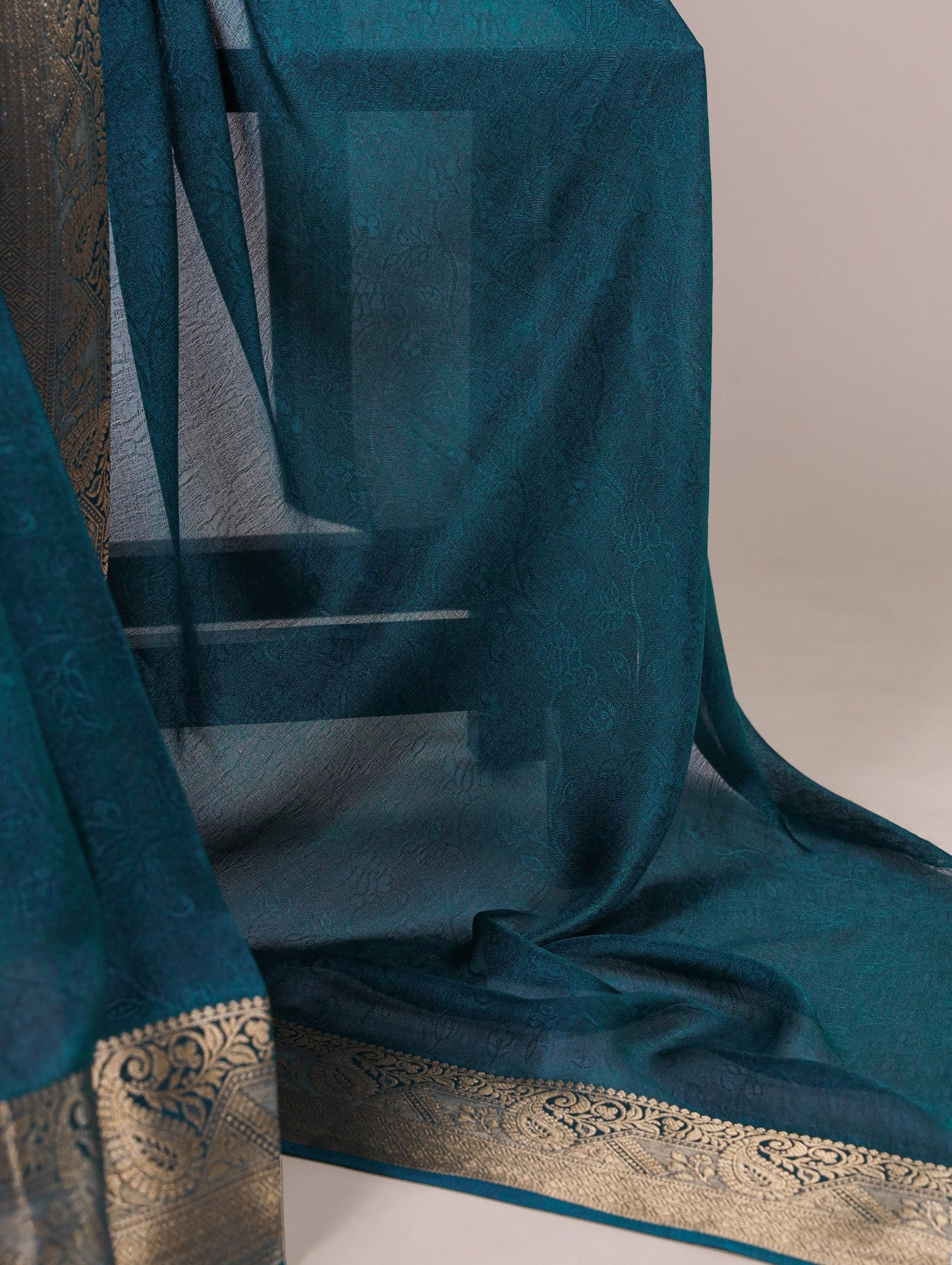 Teal Elegant Mass Mello Zari Weaving Saree with Matching Unstitched Blouse – Premium Party & Festive Wear Traditional Silk Look Saree ClothsVilla