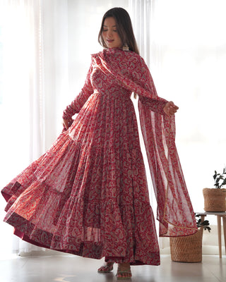 Venetian Red Dazzling Fox Georgette Kalamkari Anarkali Set for Festivities & Weddings ClothsVilla
