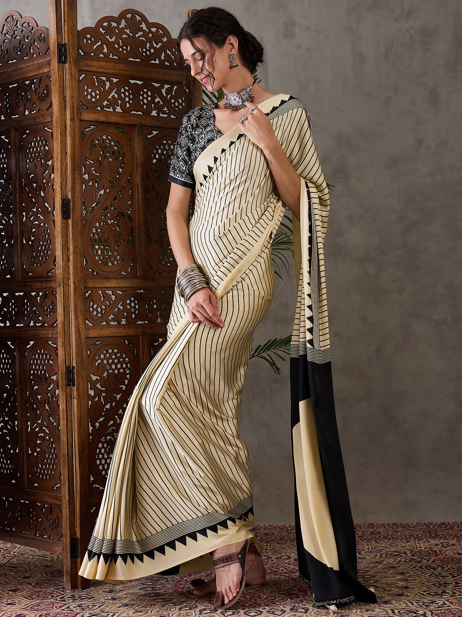 Vihana Graceful Semi Modal Saree for Ethnic Celebrations ClothsVilla