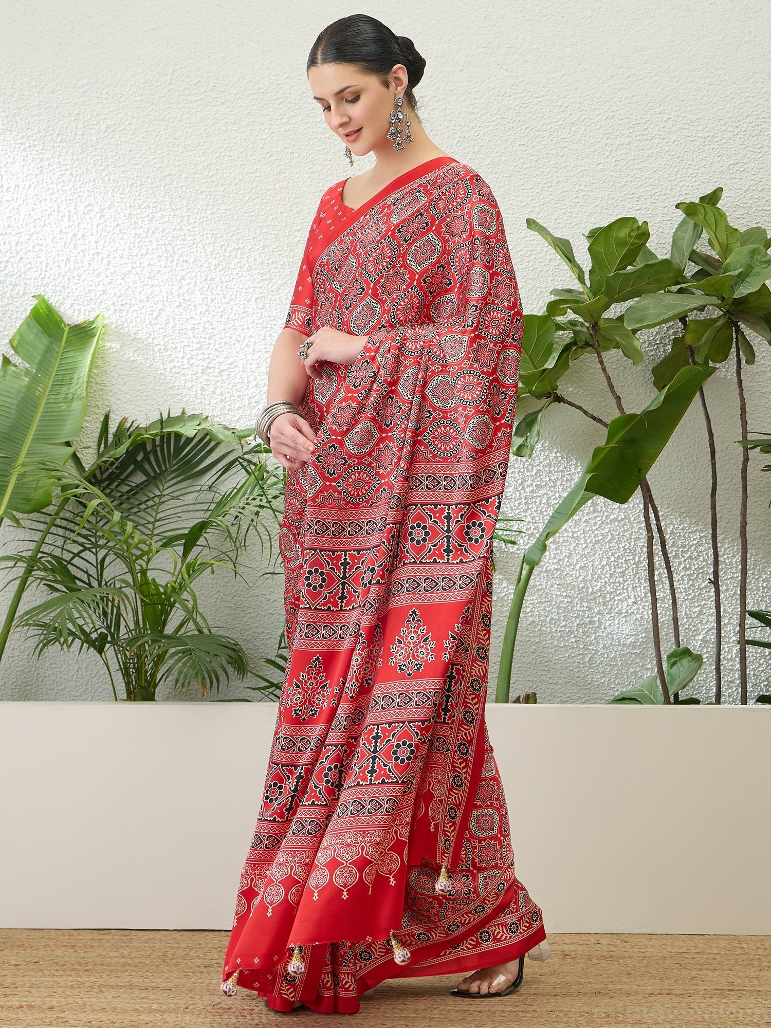 Vritara Graceful Semi Modal Saree for Ethnic Celebrations ClothsVilla