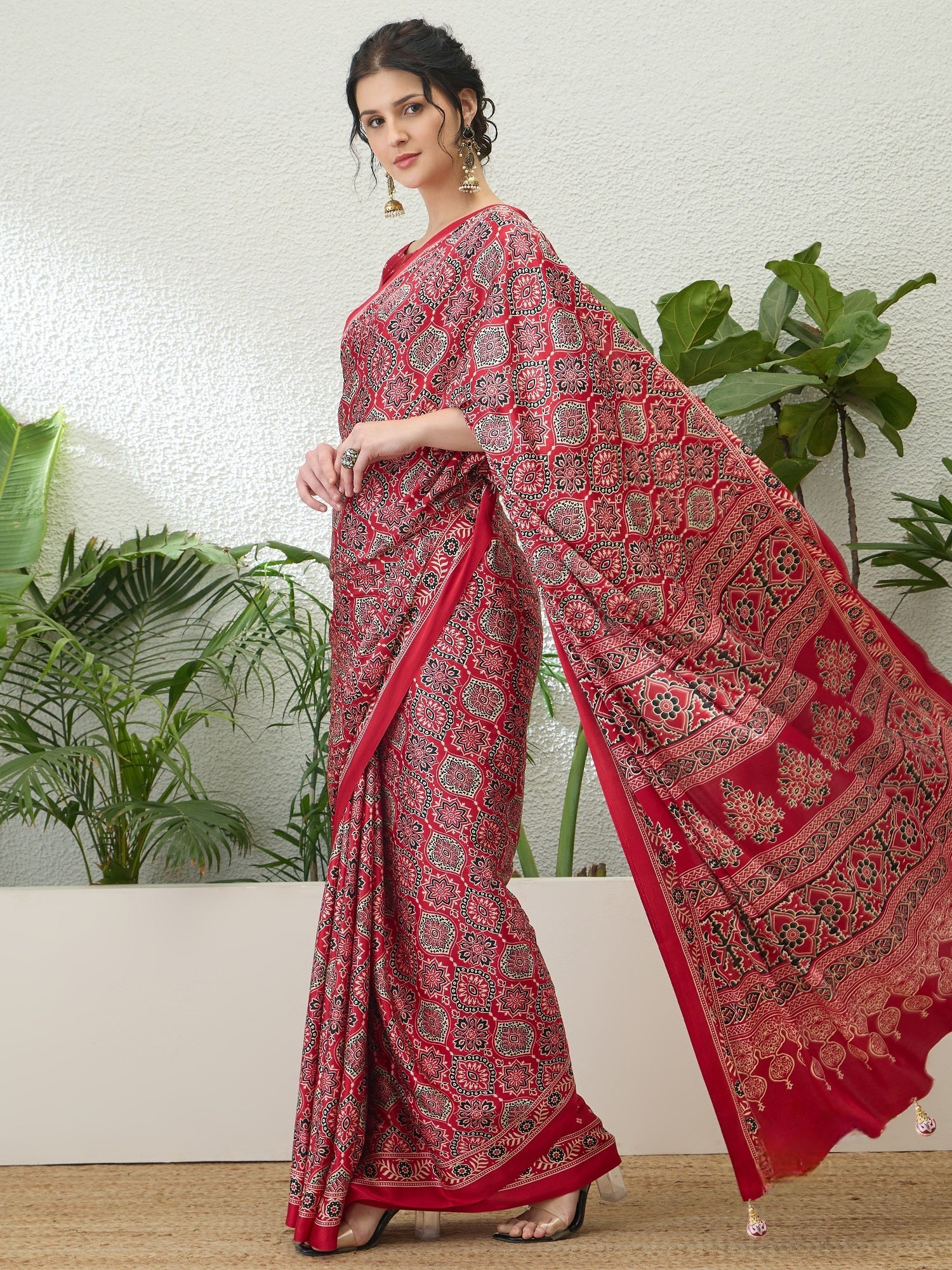 Vritara Graceful Semi Modal Saree for Ethnic Celebrations ClothsVilla