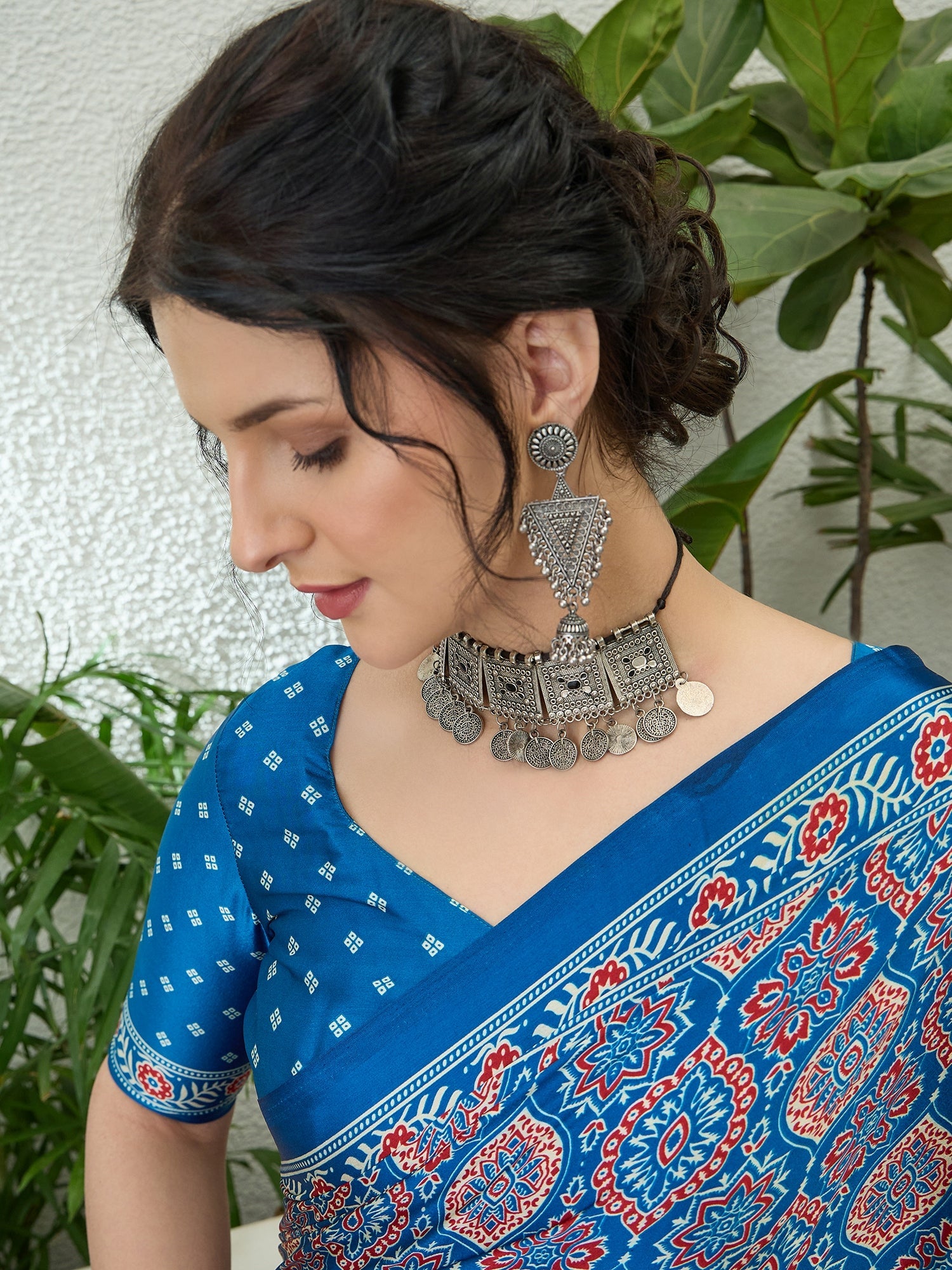 Vritara Graceful Semi Modal Saree for Ethnic Celebrations ClothsVilla