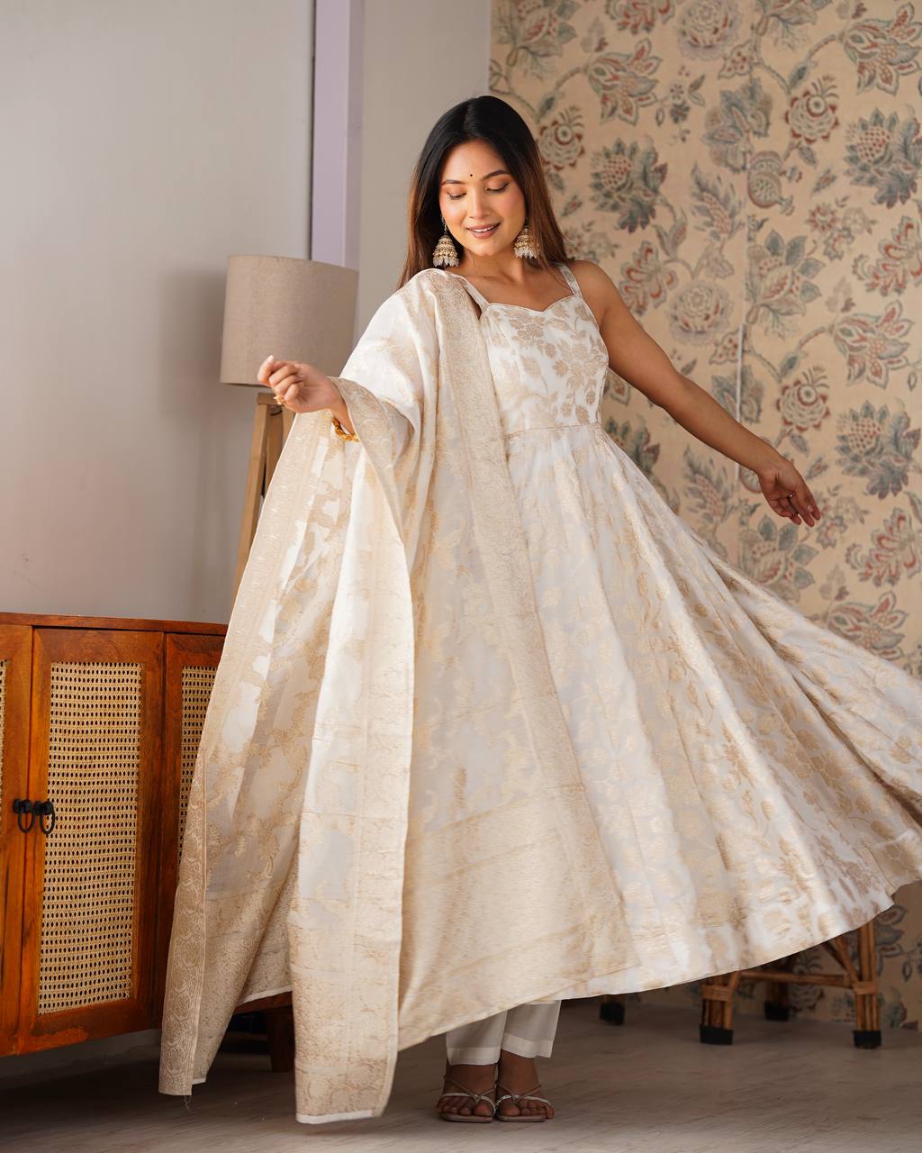 White Banarasi Silk Anarkali Set ClothsVilla